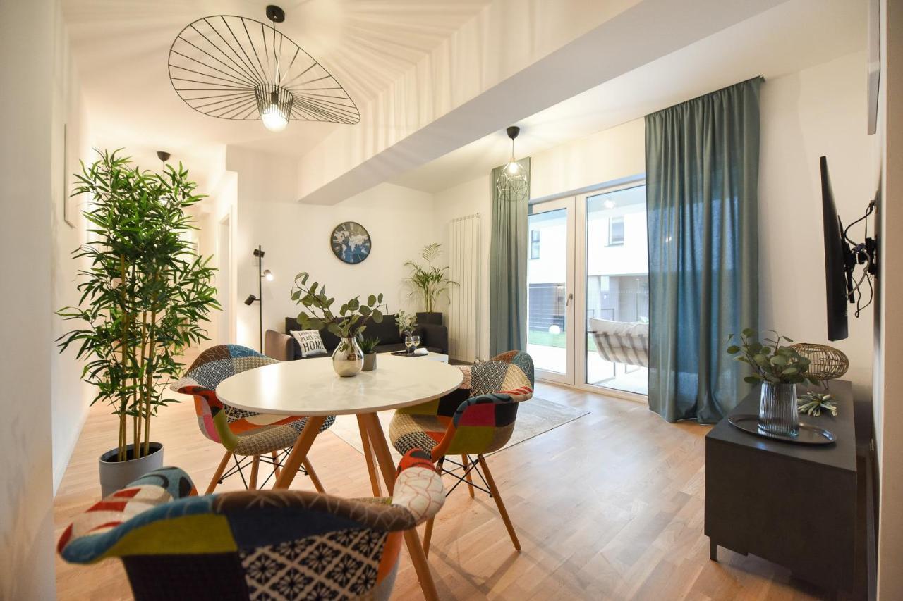 Vacation Feel - 2Br Apartment With Terrace & Private Parking In Baneasa Bucharest Exterior photo